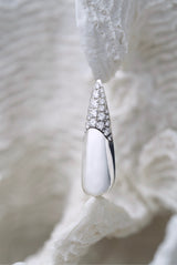 Fine Jewel Arc Nail - Accent