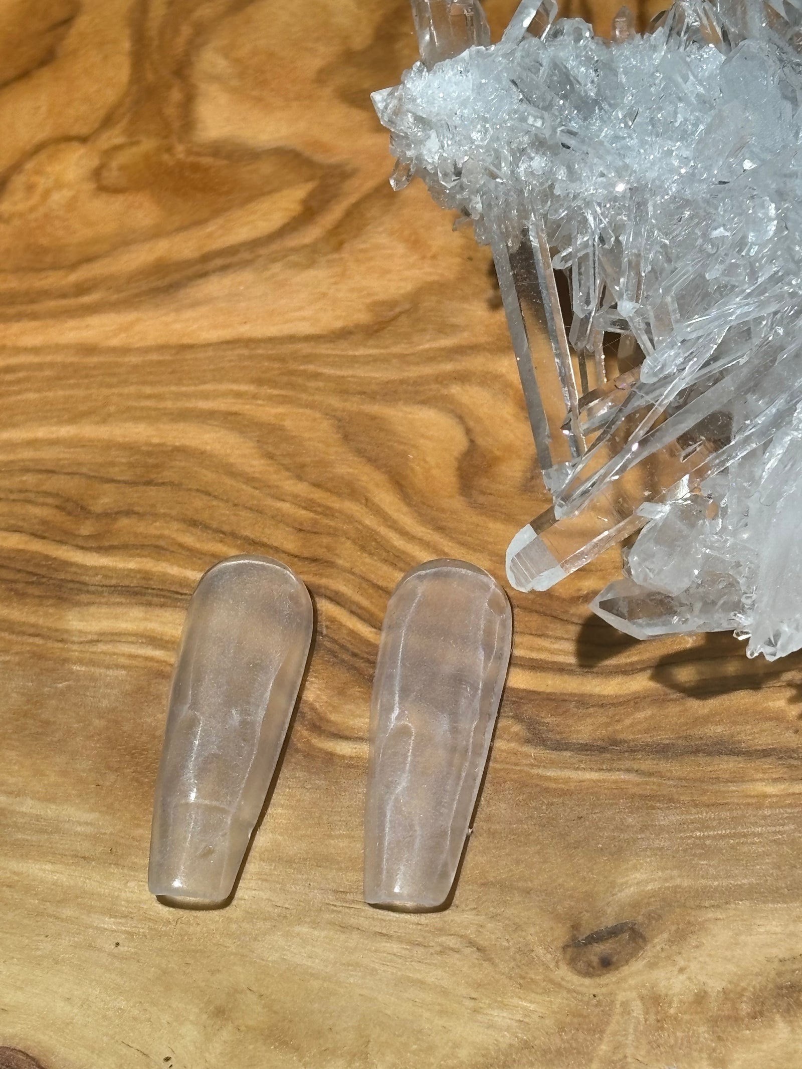 Single natural clear quartz nail (1pc) – Make it Crystal