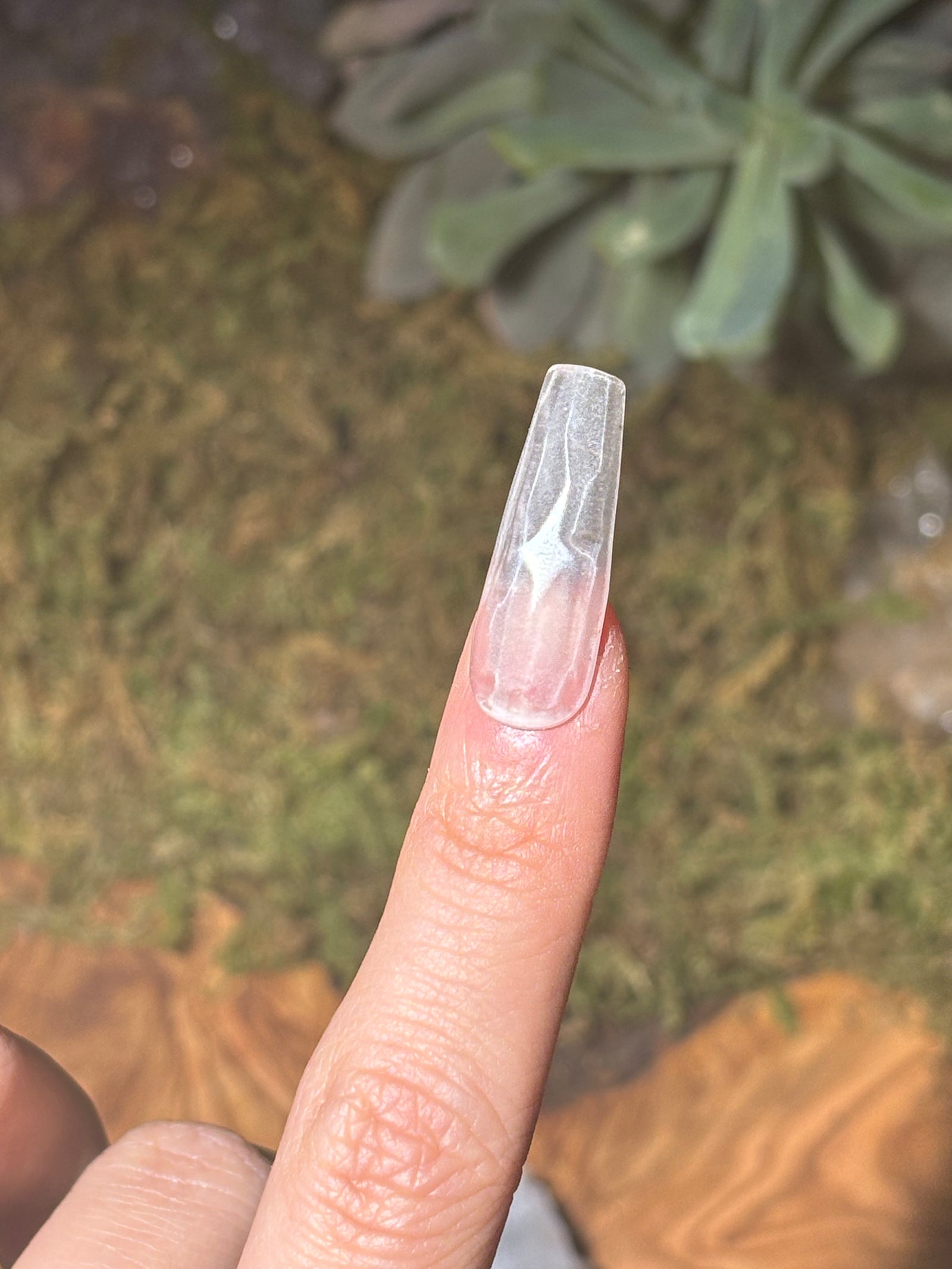 Single natural clear quartz nail (1pc) – Make it Crystal